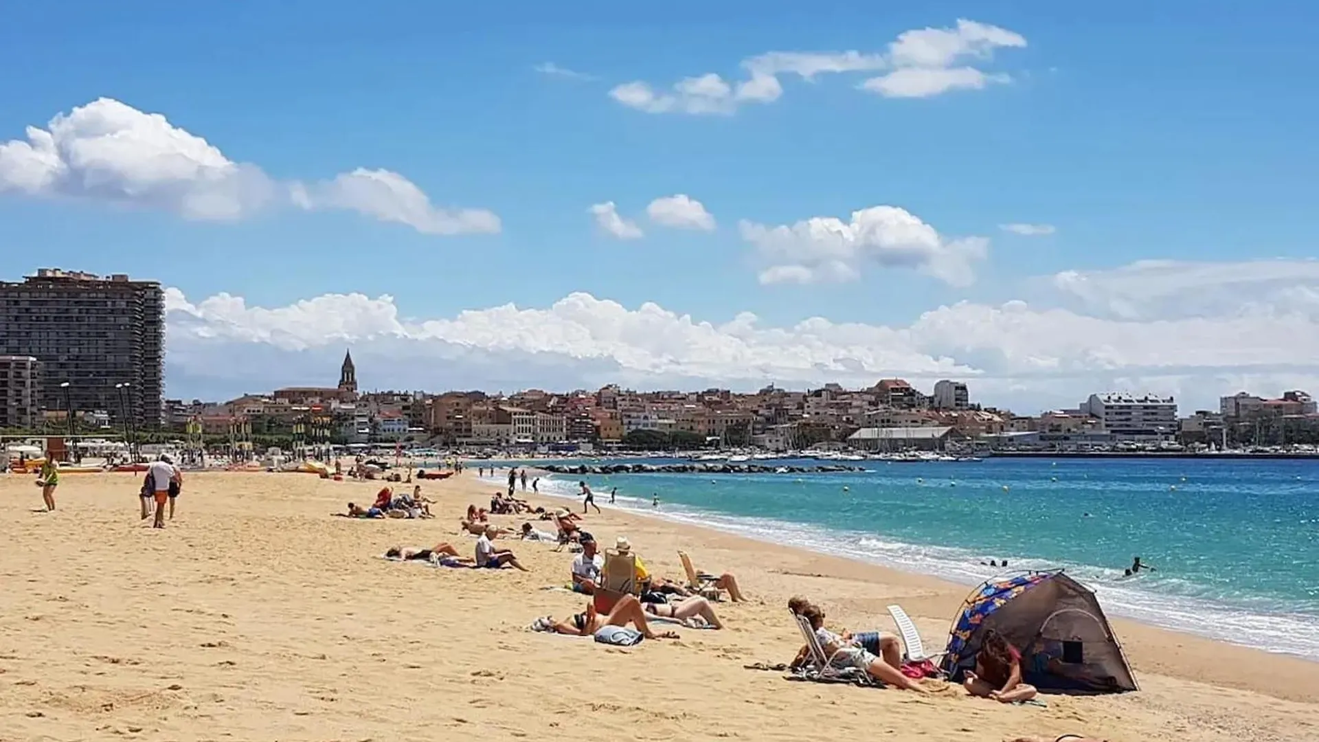 Charming House In Palamos Near Beaches Holiday home